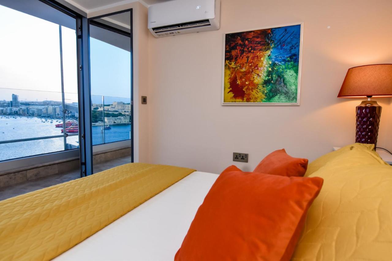 Unique Seafront Triplex Penthouse With Panoramic Bedroom & Rooftop Jacuzzi Overlooking Valletta Sliema Exterior foto