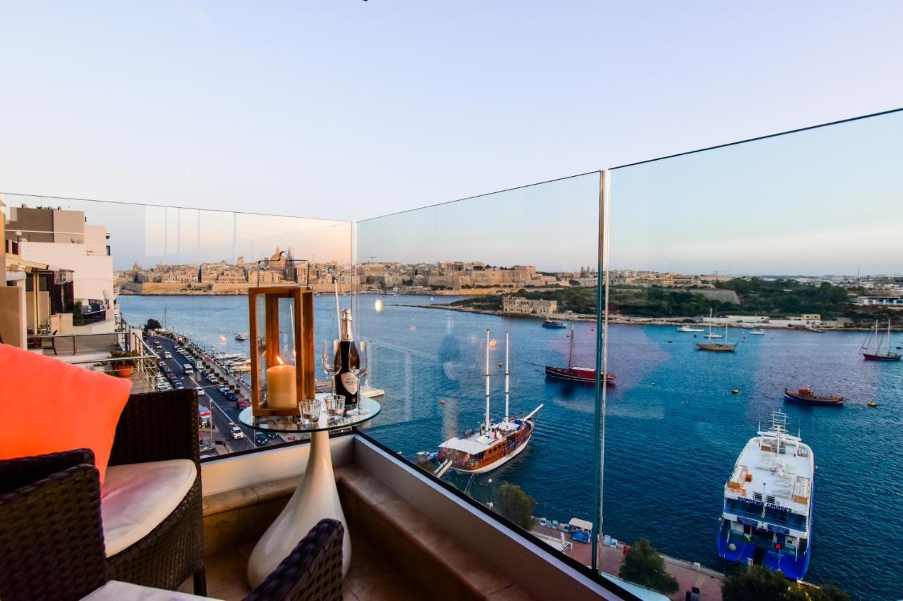 Unique Seafront Triplex Penthouse With Panoramic Bedroom & Rooftop Jacuzzi Overlooking Valletta Sliema Exterior foto