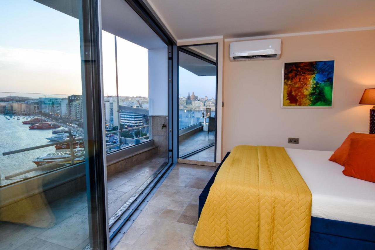 Unique Seafront Triplex Penthouse With Panoramic Bedroom & Rooftop Jacuzzi Overlooking Valletta Sliema Exterior foto