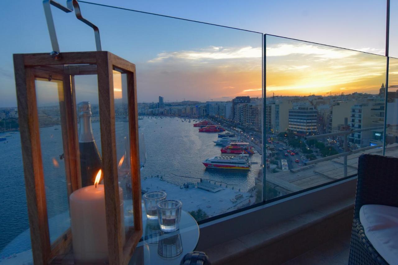Unique Seafront Triplex Penthouse With Panoramic Bedroom & Rooftop Jacuzzi Overlooking Valletta Sliema Exterior foto